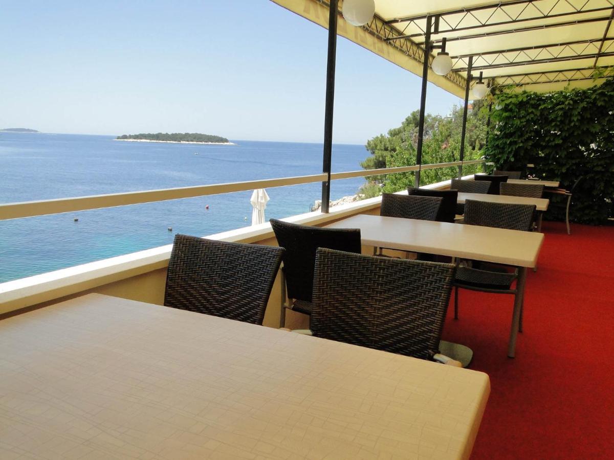 Tepli Bok Bed & Breakfast 3*